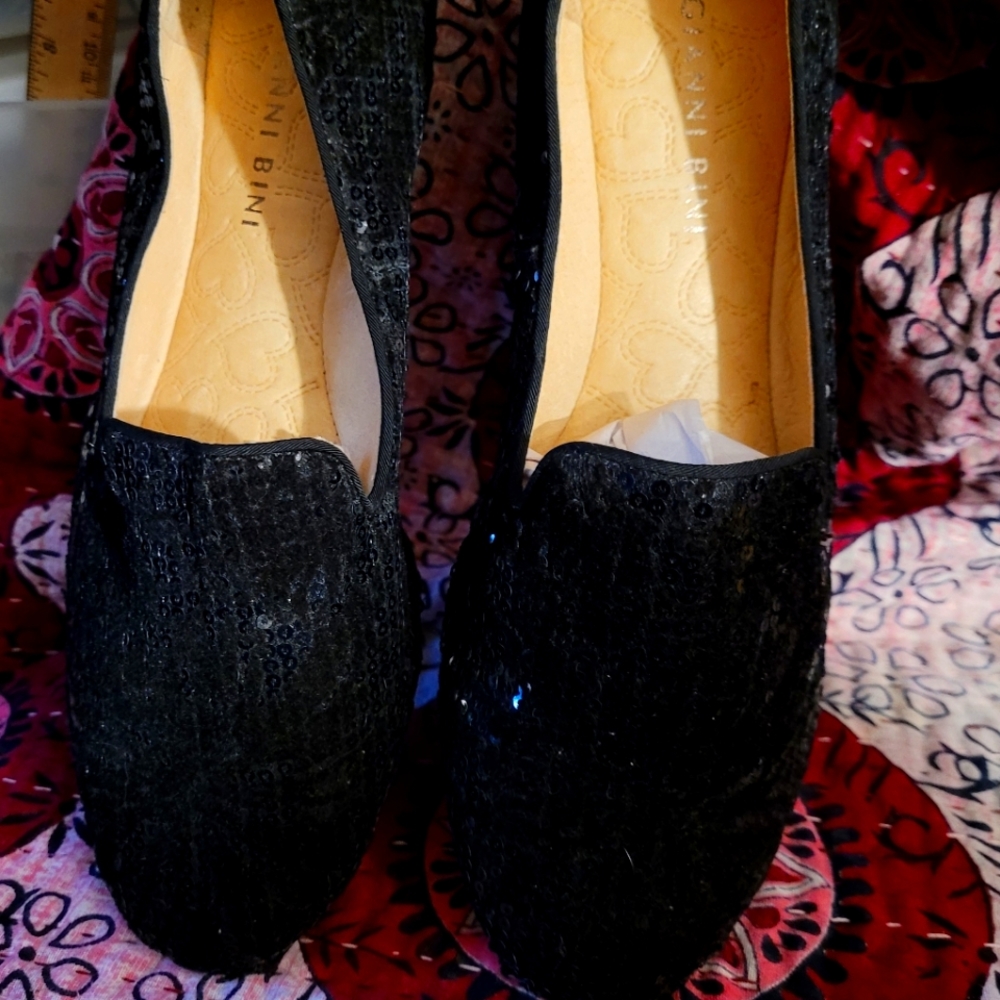 Gianni Bini Black Sequin Flats